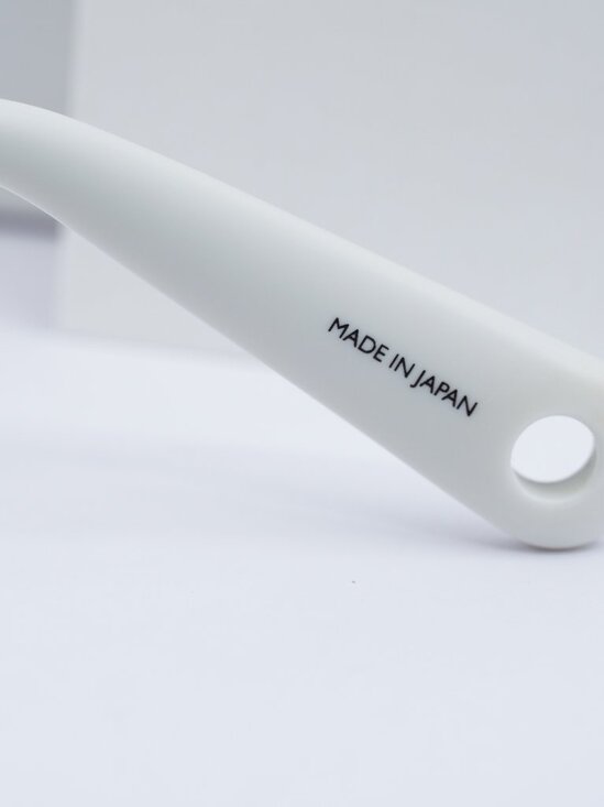 Jacquemus BAMBINO METAL JAC/68 C3 Cat Eye Sunglasses - Silver/Grey - Picture 7 of 12